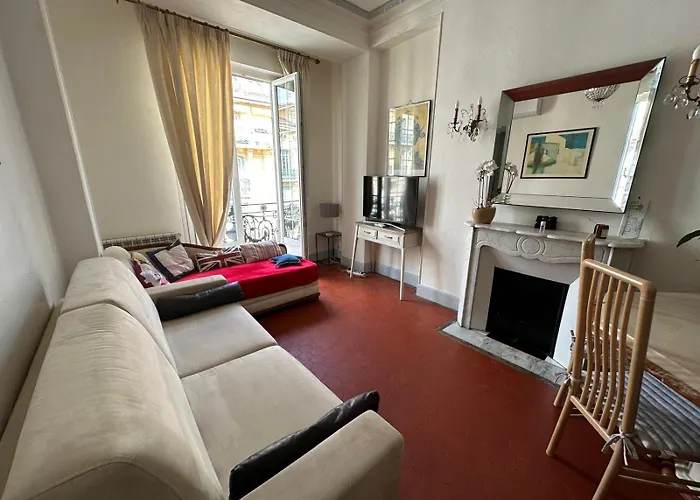 Beau T2 Proche Negresco